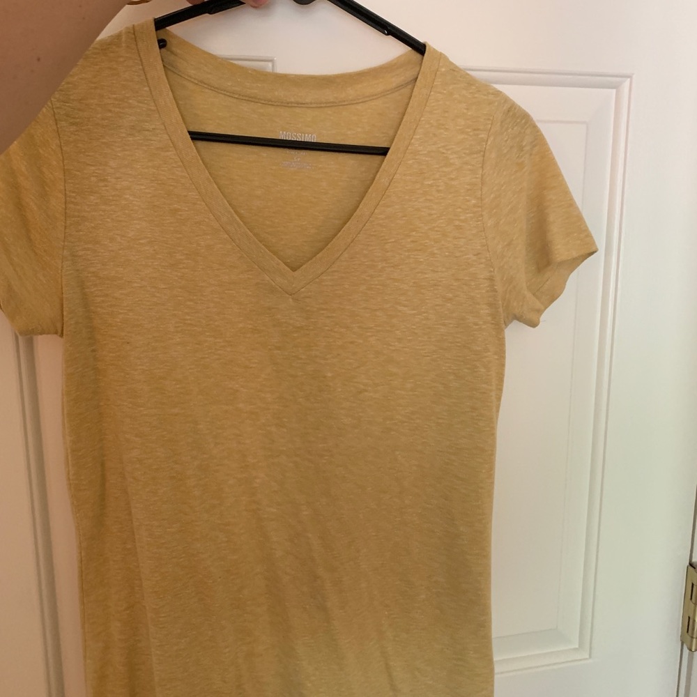 Mustard t shirt